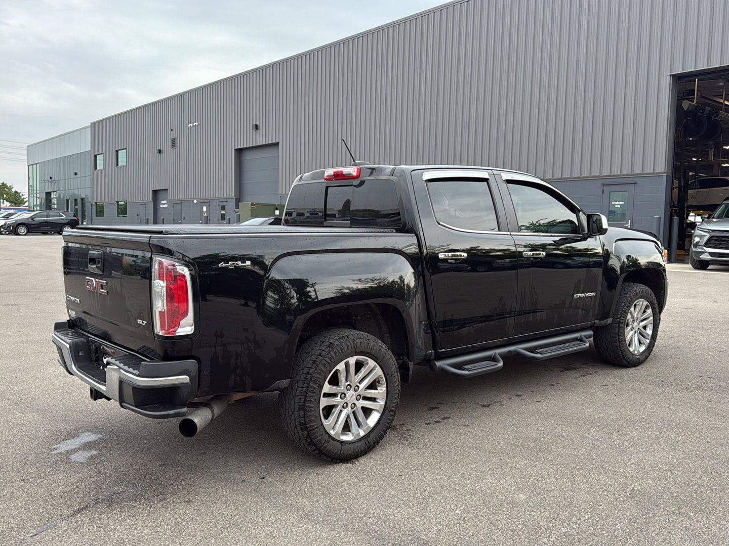 Used 2016 GMC Canyon SLT w/ Driver Alert Package AWD/4WD image 3