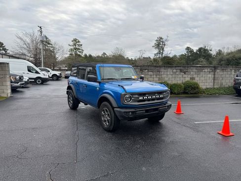 Used 2023 Ford Bronco Big Bend image 1