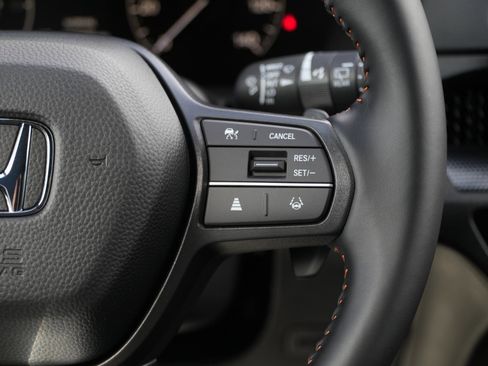 Used 2026 Honda CR-V Sport image 24