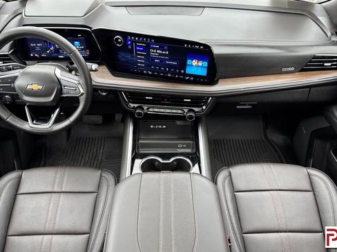 Certified 2025 Chevrolet Tahoe High Country w/ Sun And Tow Package image 15