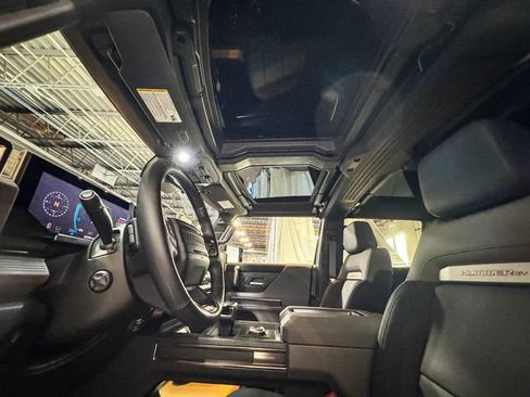 New 2025 GMC Hummer EV 3X w/ Extreme Off-Road Package image 42