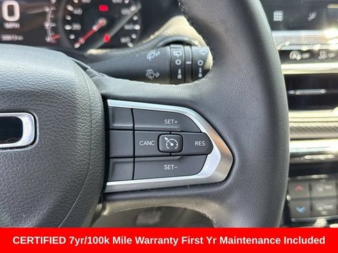 Used 2025 Jeep Compass Latitude w/ Altitude Special Edition AWD/4WD image 30