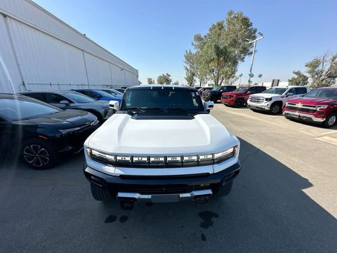 Used 2025 GMC Hummer EV 3X w/ LPO, Cargo Utility Package image 21