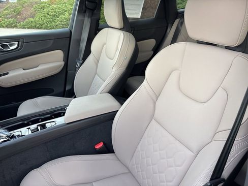Certified 2026 Volvo XC60 B5 Core w/ Climate Package image 18