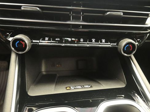 New 2026 Chevrolet Traverse High Country image 20