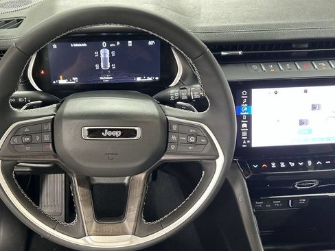 New 2026 Jeep Grand Cherokee Limited AWD/4WD image 10