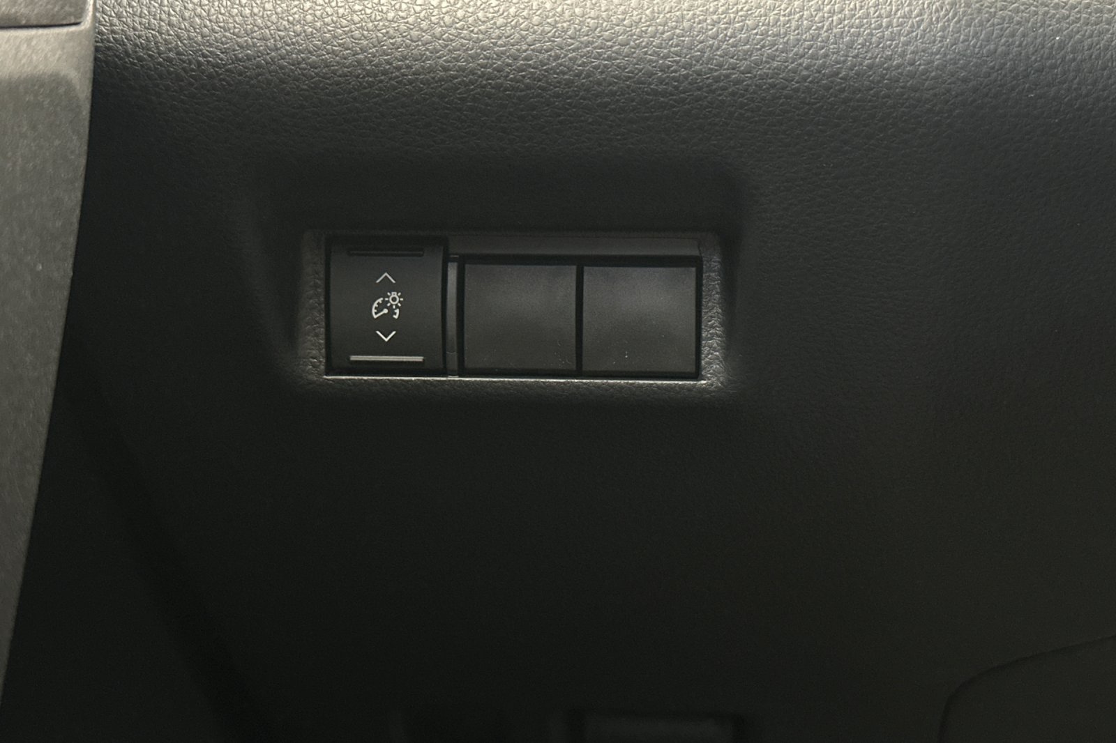 New 2026 Toyota RAV4 LE FWD image 30