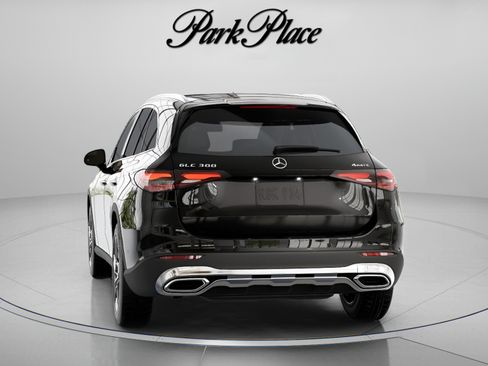 Used 2026 Mercedes-Benz GLC 300 4MATIC image 15