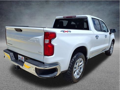 Used 2025 Chevrolet Silverado 1500 LTZ AWD/4WD image 10
