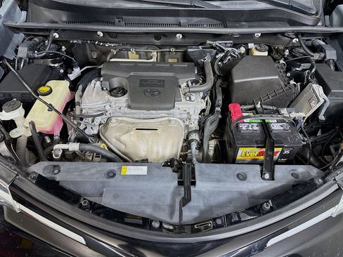 Used 2016 Toyota RAV4 Limited FWD image 29