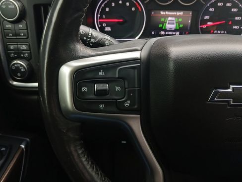 Used 2021 Chevrolet Silverado 1500 LT Trail Boss w/ Bed Protection Package AWD/4WD image 11