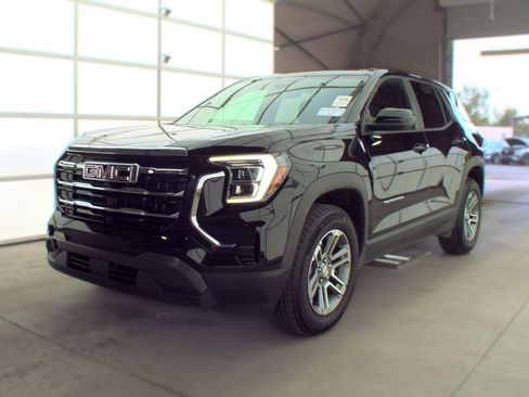 Used 2025 GMC Terrain Elevation AWD/4WD image 1