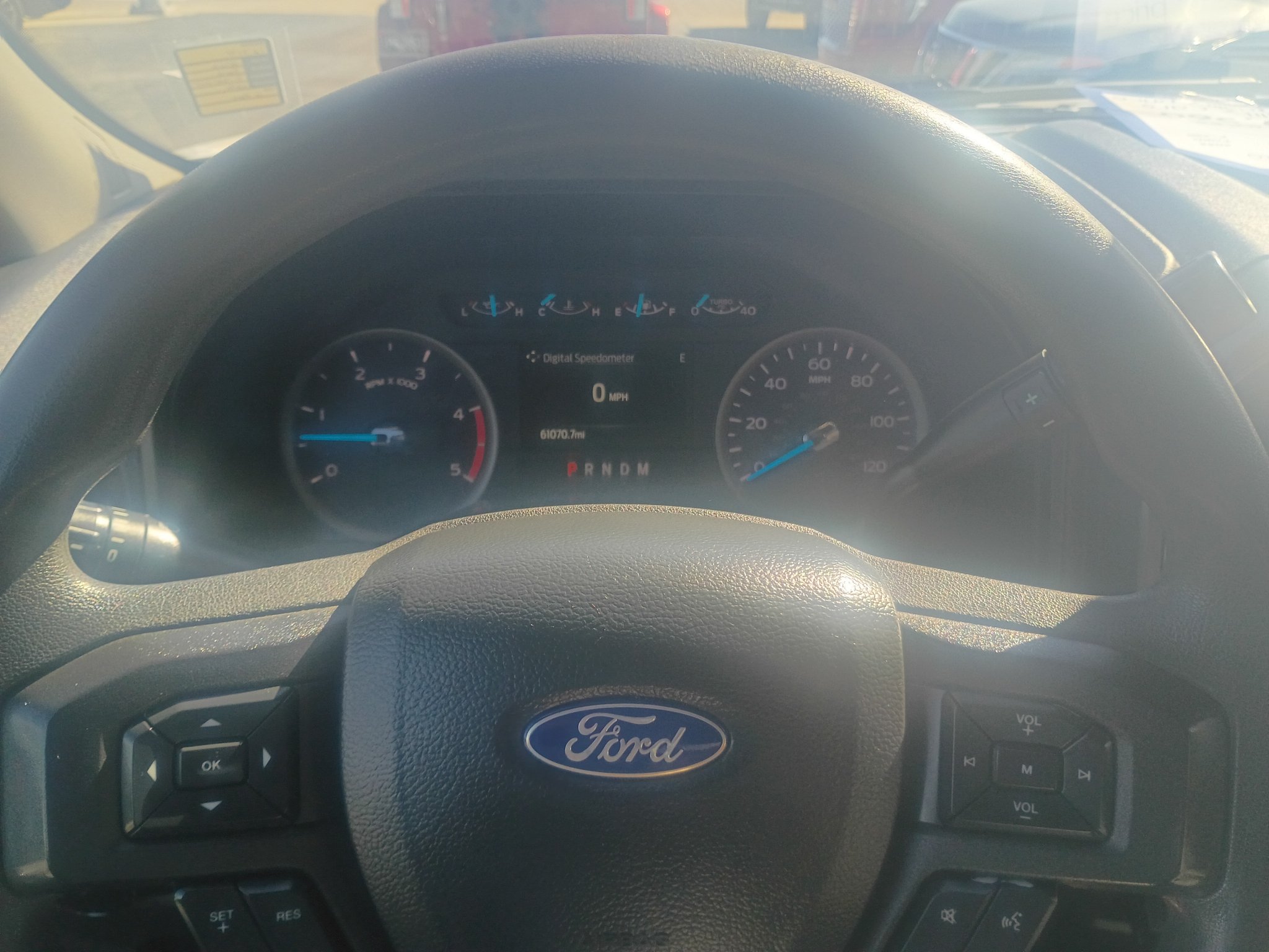Used 2022 Ford F350 XLT w/ XLT Value Package AWD/4WD image 16