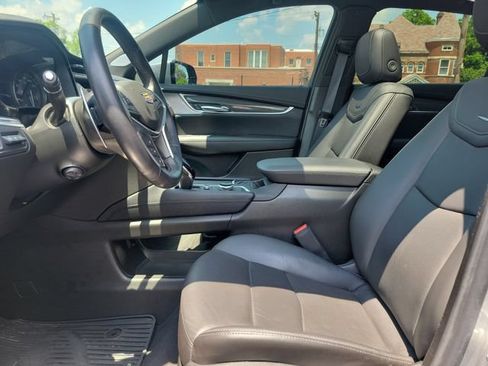 Certified 2024 Cadillac XT5 Sportv w/ Technology Package AWD/4WD image 23