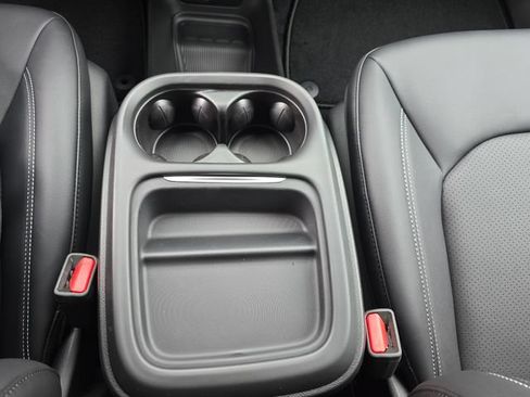 New 2027 Chrysler Pacifica LX FWD image 24