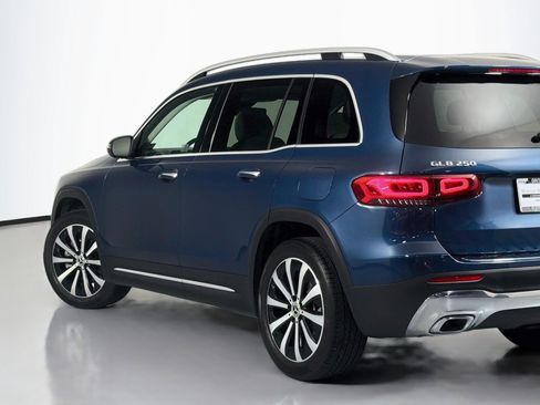 Used 2023 Mercedes-Benz GLB 250 image 15