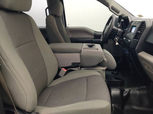 Used 2017 Ford F150 XL w/ Equipment Group 101A Mid RWD image 21