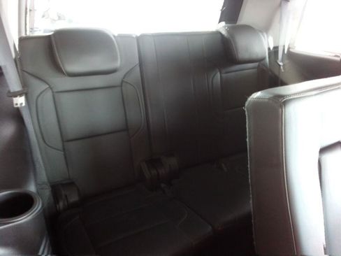 Used 2018 Chevrolet Tahoe LT image 20