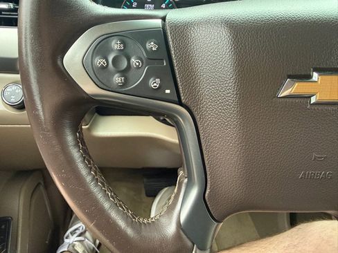 Used 2016 Chevrolet Suburban LTZ AWD/4WD image 31