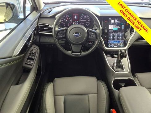 Used 2025 Subaru Outback Onyx Edition AWD/4WD image 13