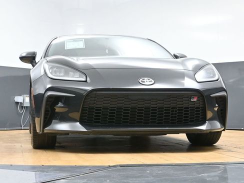 Used 2023 Toyota GR86 Premium image 48