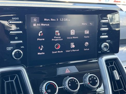 Used 2023 Kia Sorento LX image 14