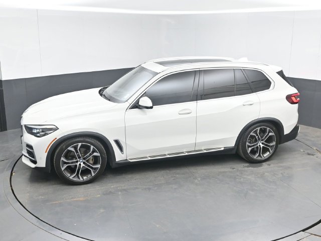 Used 2022 BMW X5 sDrive40i w/ Premium Package RWD image 40