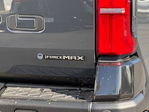 Certified 2025 Toyota Tacoma TRD Pro image 35