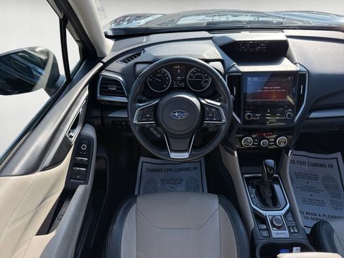 Used 2019 Subaru Forester Limited AWD/4WD image 12