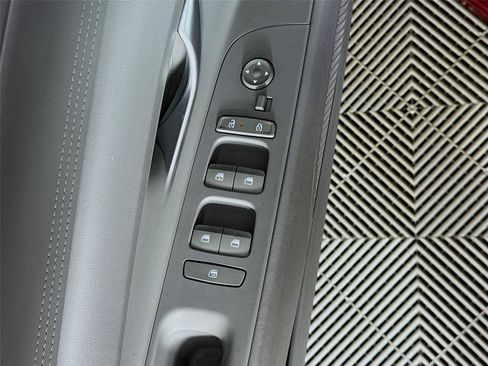 Certified 2024 Hyundai Elantra SEL FWD image 19