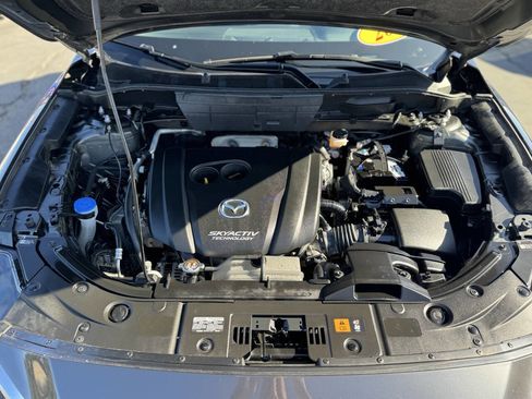 Used 2018 MAZDA CX-5 Touring w/ Preferred Equipment Package image 18