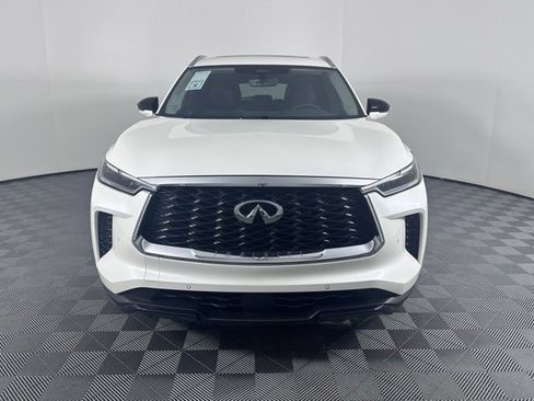 Certified 2025 INFINITI QX60 Luxe image 33