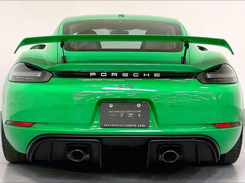 Used 2022 Porsche 718 Cayman GT4 image 5