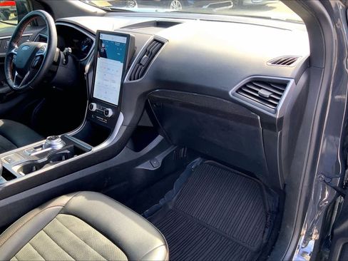 Used 2021 Ford Edge ST-Line FWD image 17