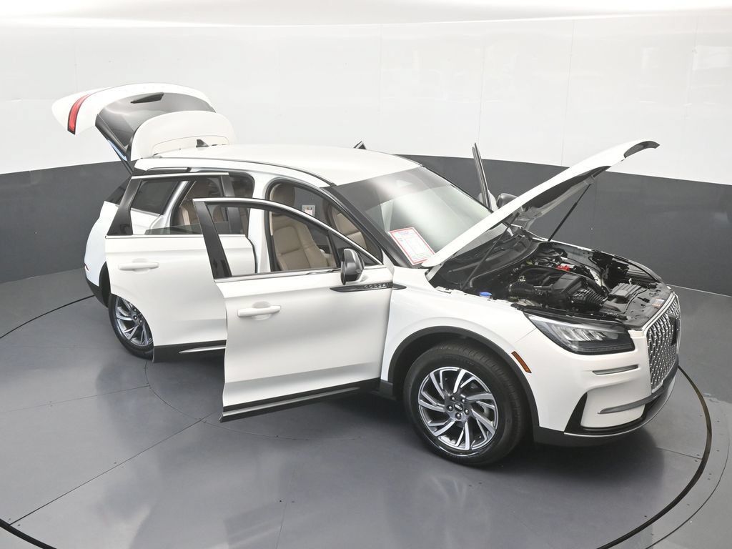Used 2023 Lincoln Corsair FWD image 72