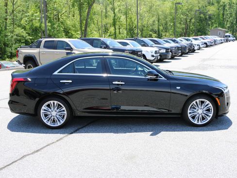 Used 2026 Cadillac CT4 Premium Luxury RWD image 9
