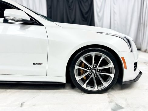 Used 2016 Cadillac ATS V w/ Carbon Fiber Package image 8