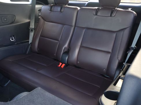 Used 2025 Ford Explorer Platinum w/ LUX Leather Package image 23