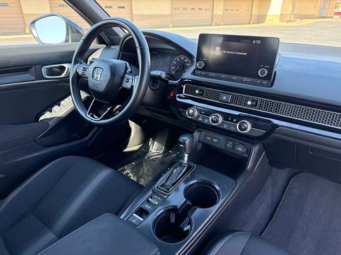 Used 2023 Honda Civic Sport image 16
