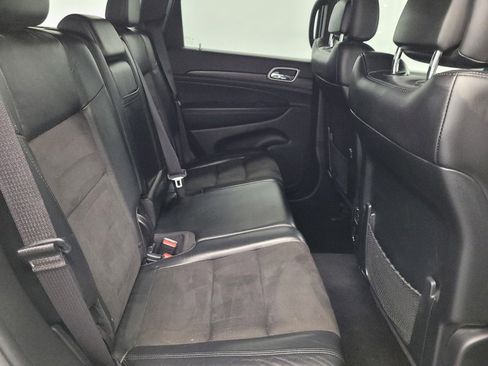 Used 2021 Jeep Grand Cherokee Laredo X RWD image 19