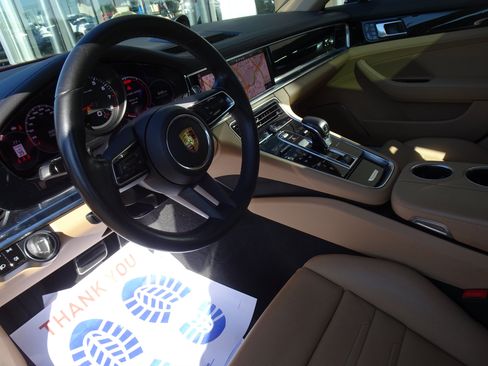 Used 2021 Porsche Panamera 4S AWD/4WD image 13