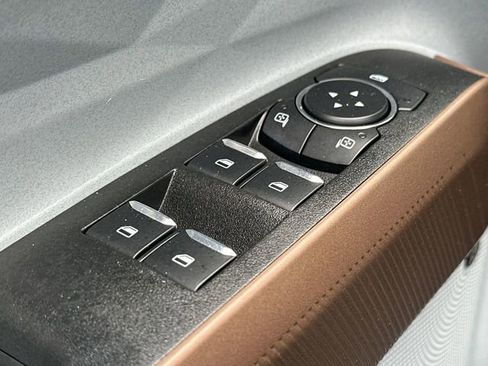 Used 2024 Ford Maverick Lariat FWD image 22