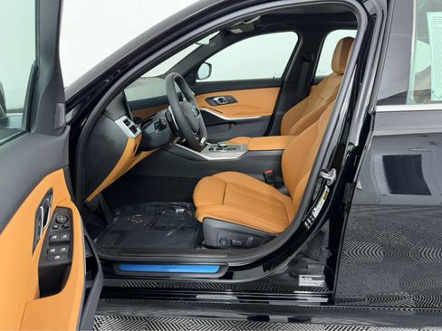 New 2026 BMW 330i xDrive Sedan w/ Convenience Package image 9