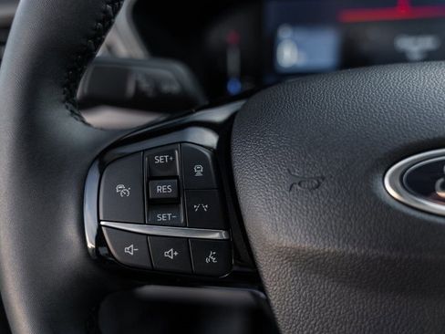 Certified 2024 Ford Escape Base image 22