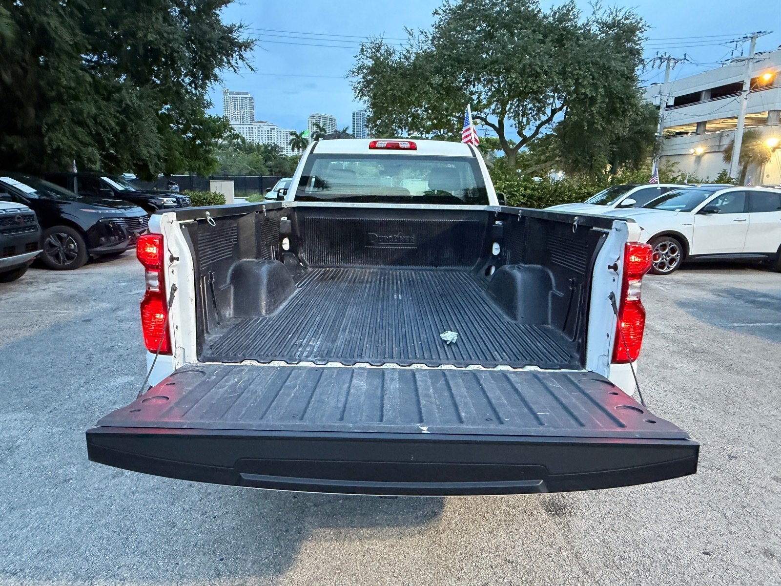 Used 2025 Chevrolet Silverado 1500 W/T RWD image 11