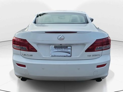 Used 2010 Lexus IS 250C image 8