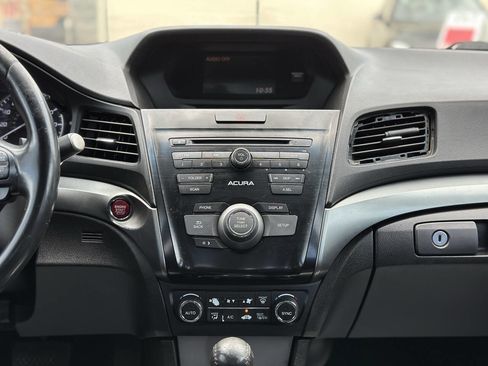 Used 2013 Acura ILX image 16