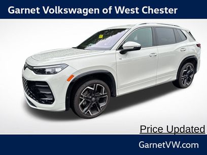 Used 2025 Volkswagen Tiguan SEL R-Line