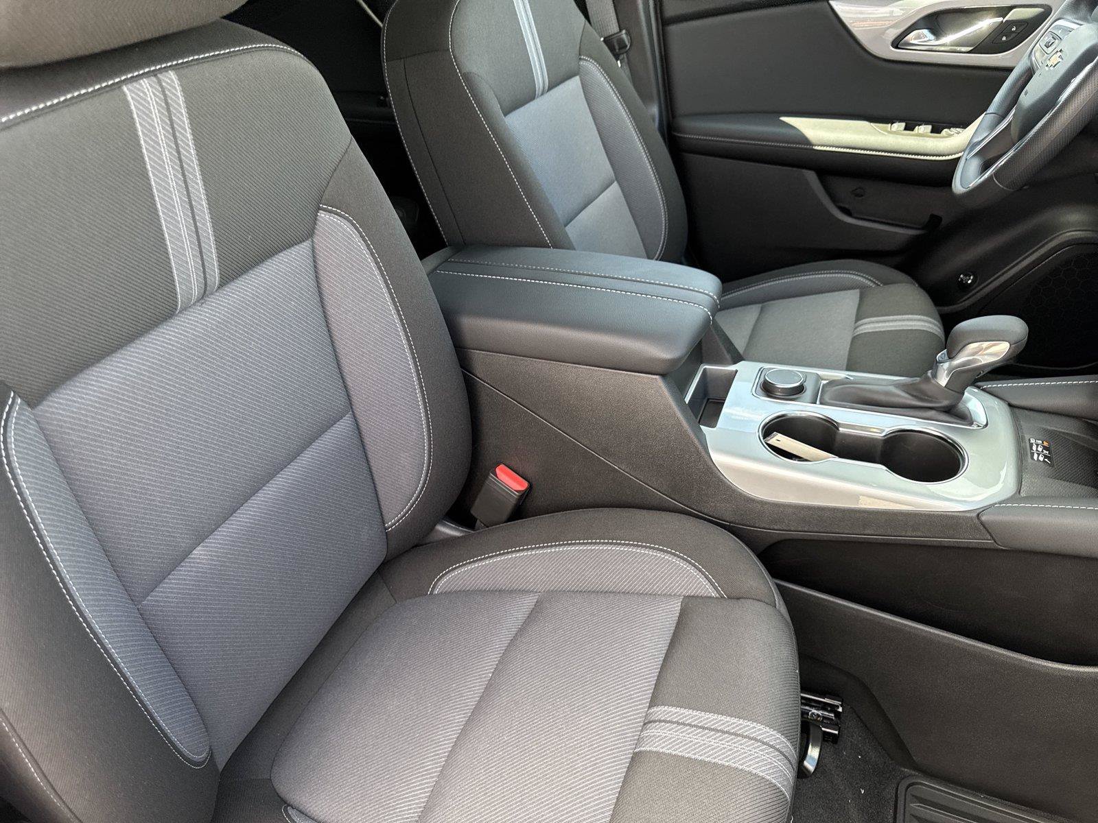 New 2026 Chevrolet Blazer LT w/ Convenience Package FWD image 36