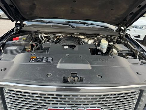 Used 2016 GMC Yukon Denali w/ Open Road Package image 42